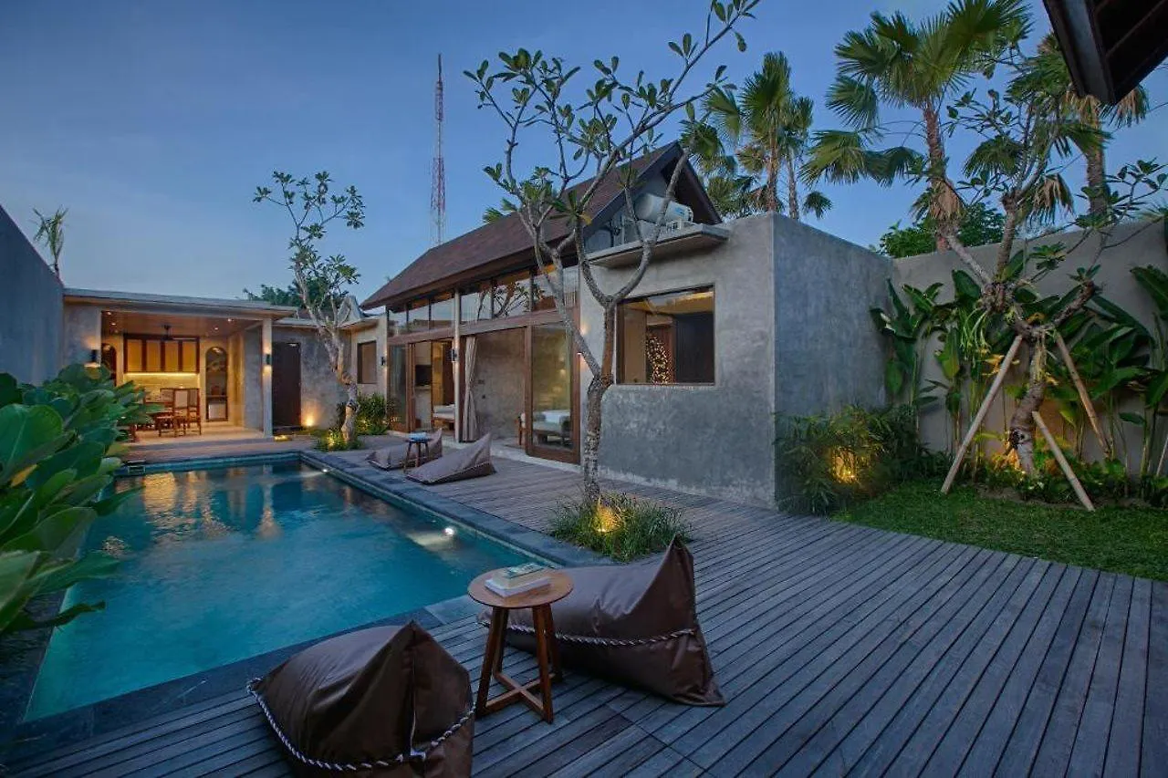 Taman Dharmawangsa Suites Kutuh 3*,